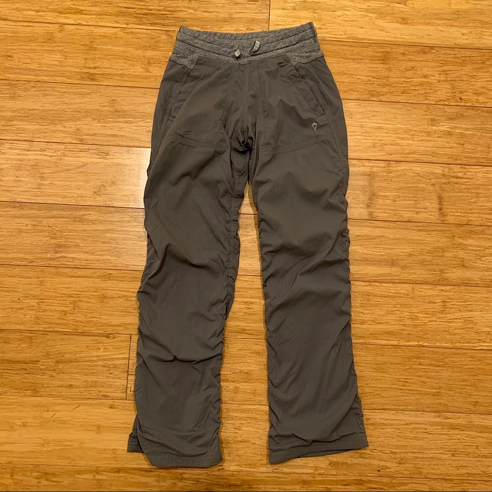 ivivva live to move pant lined